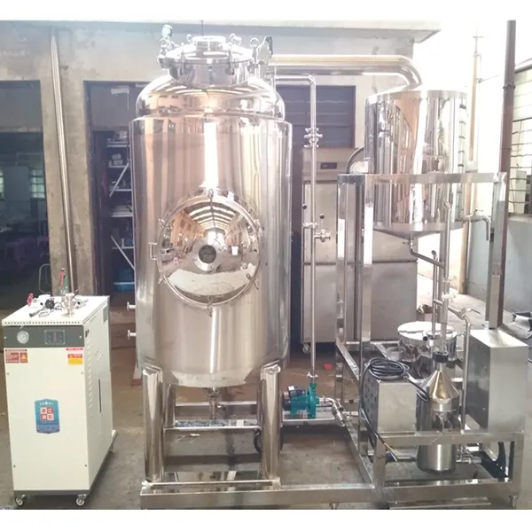 100L - 500L essential oil distillation equipment 1