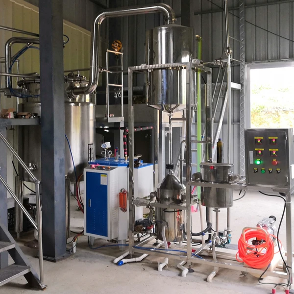 100L - 500L essential oil distillation equipment 6