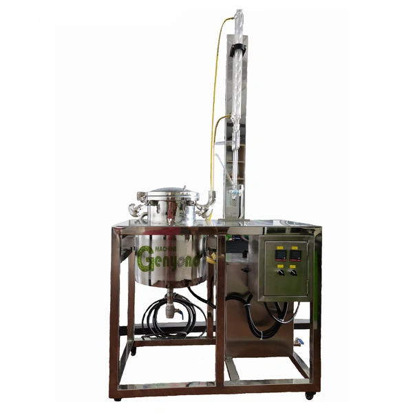 10-30L essential oil distillation equipment 4
