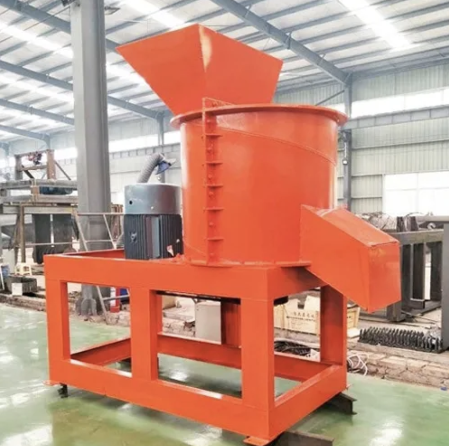 LARGE VERTICAL CRUSHER  1