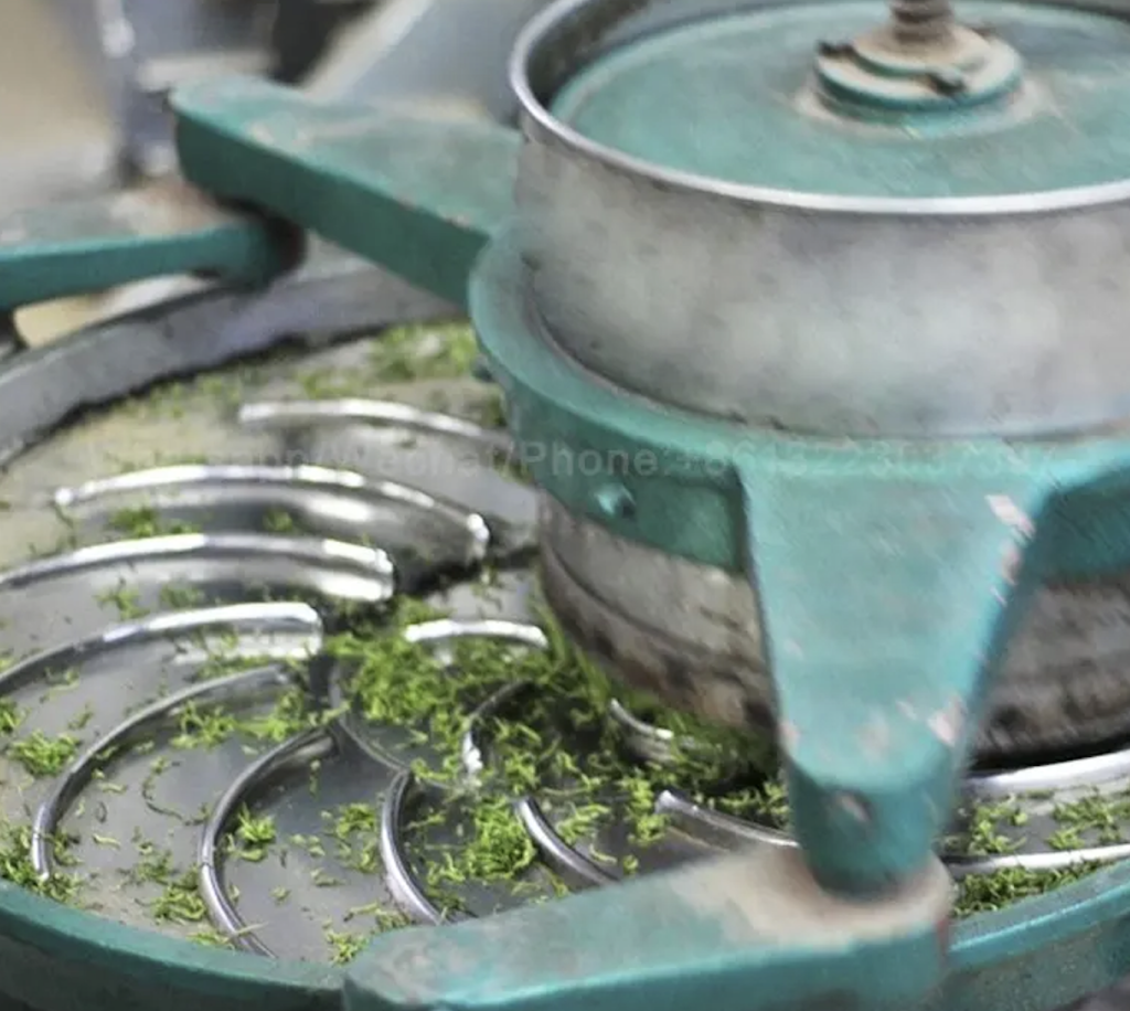 Small green tea rolling machine