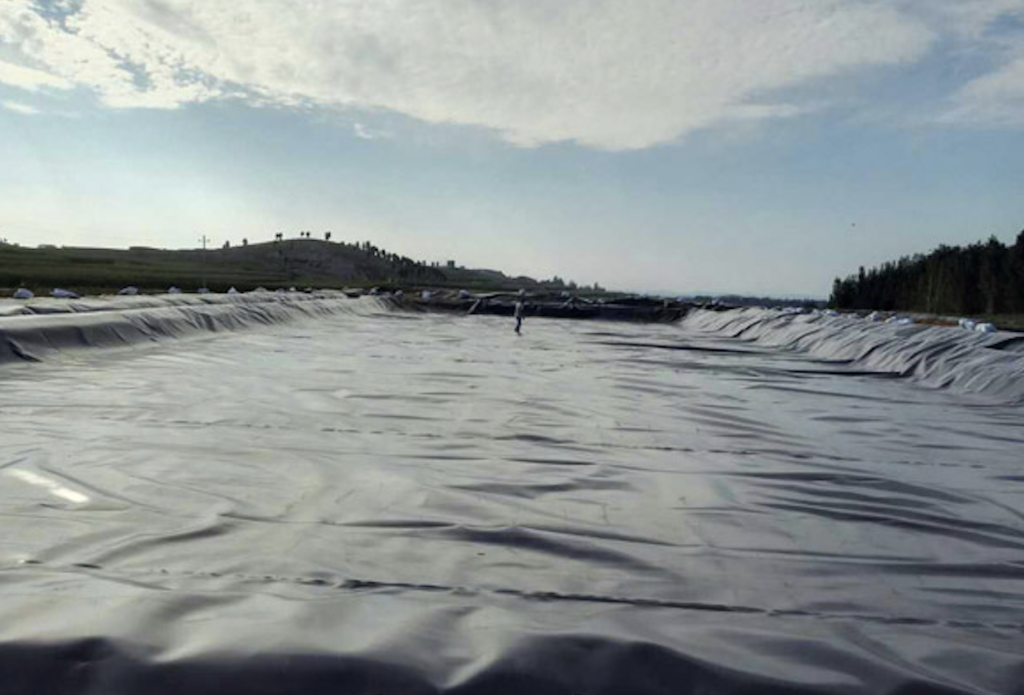 HDPE Smooth geomembrane