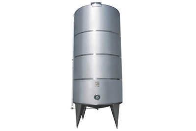 Outdoor Milk Storage Tank3