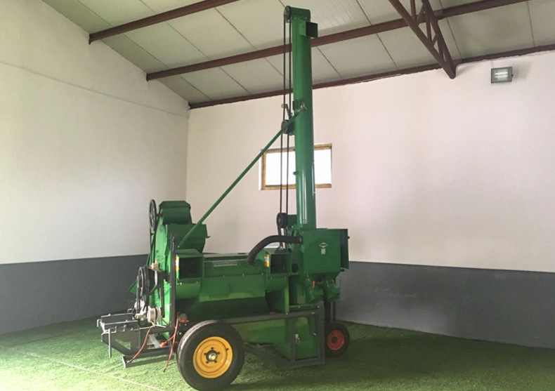 Automatic Corn Sheller 5