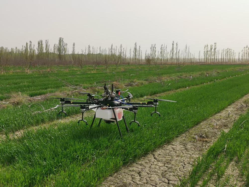 spray drone with 60L payload for agriculture spraying