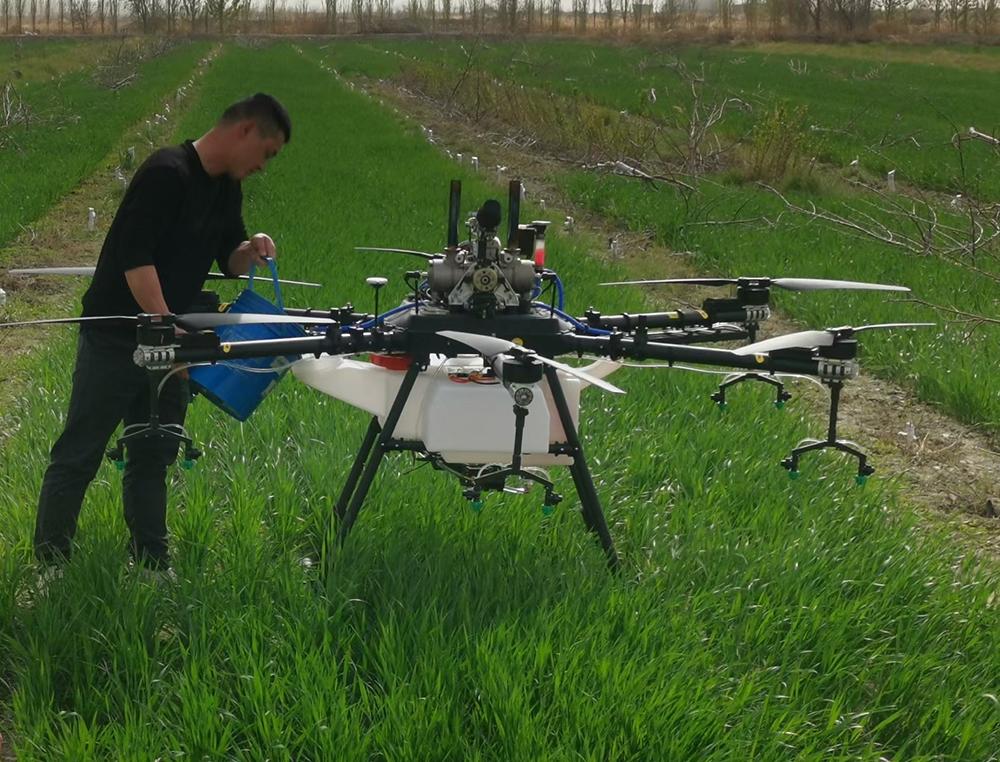 spray drone with 60L payload for agriculture spraying