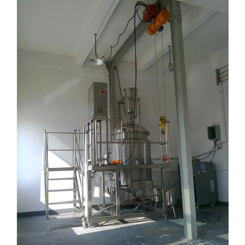 1000-4000L essential oil distillation plant 4