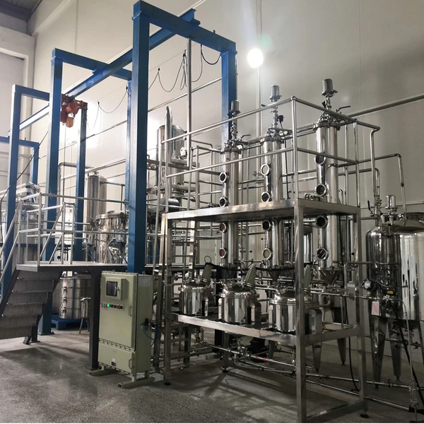 1000-4000L essential oil distillation plant 7