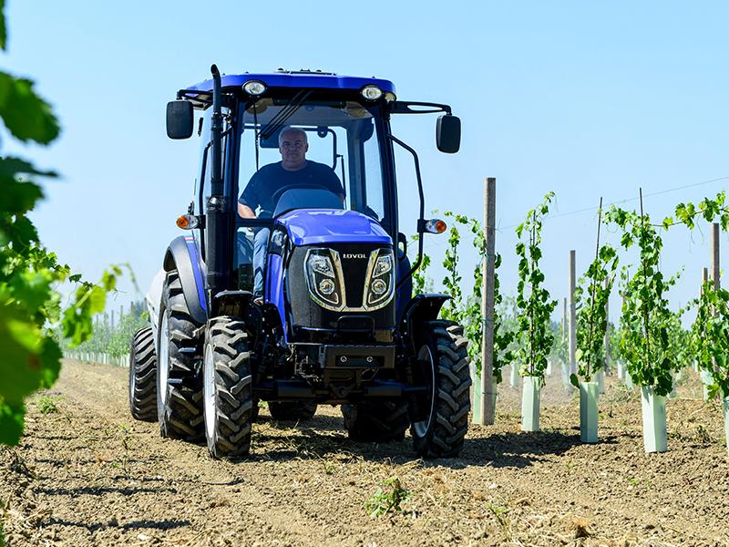 Lovol B754 tractor